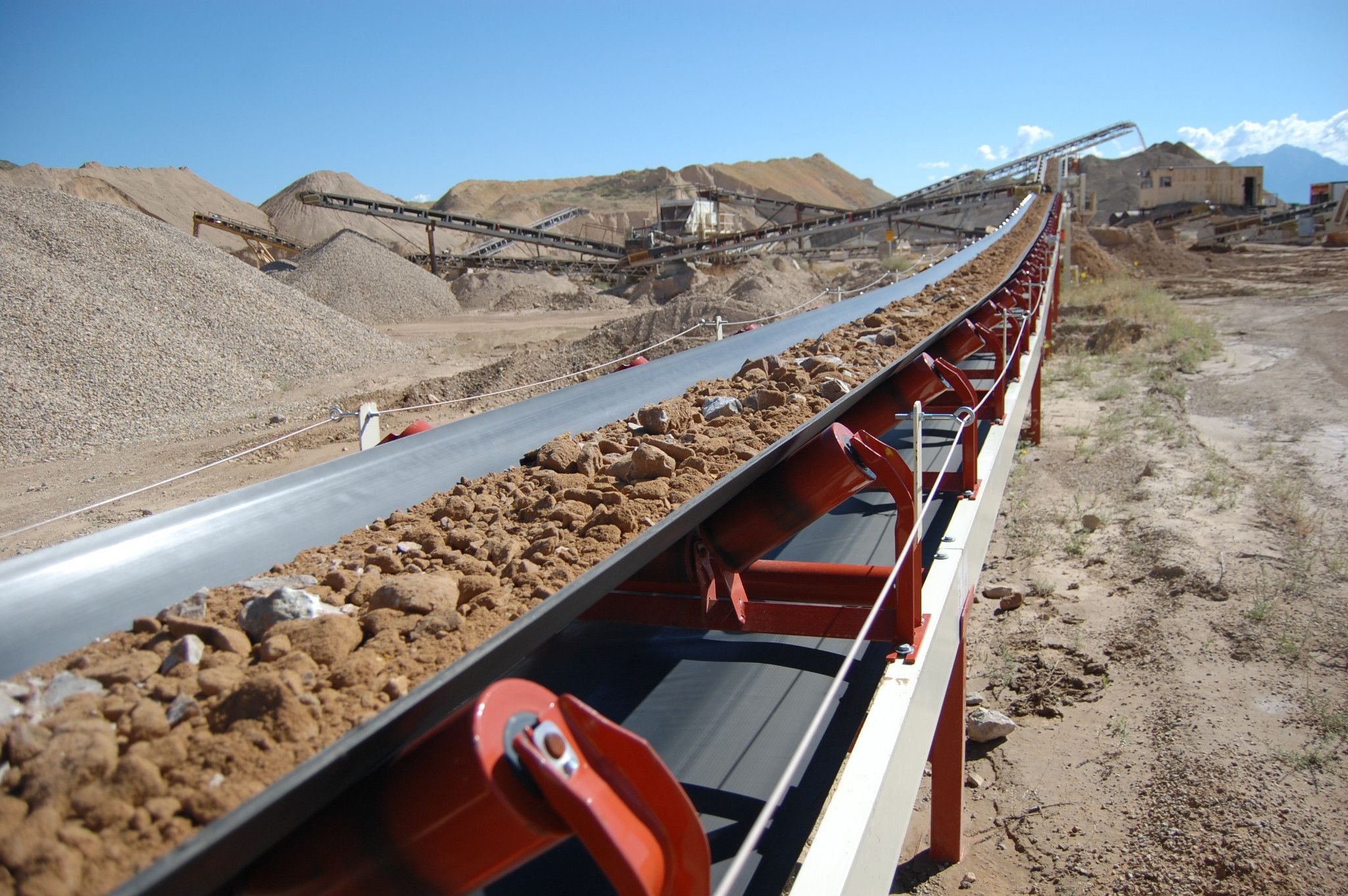 Zipline Conveyor_Staker Parson Reynolds Excavation Jordan UT016